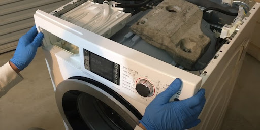 Ремонт стиральных машин Whirlpool в Ярцеве – сервис от Мастер24, цены от 2035 руб