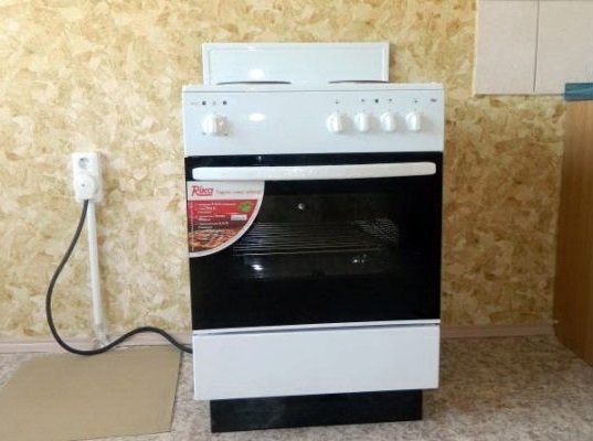 Установка электрической плиты в Ярцеве от Мастер24 — монтаж под ключ, цена от 1526 руб